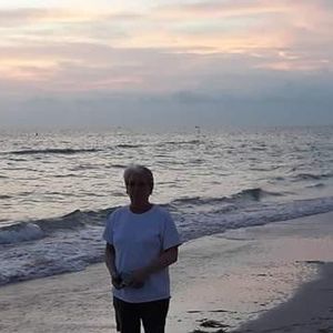 Meet your Posher, Diana